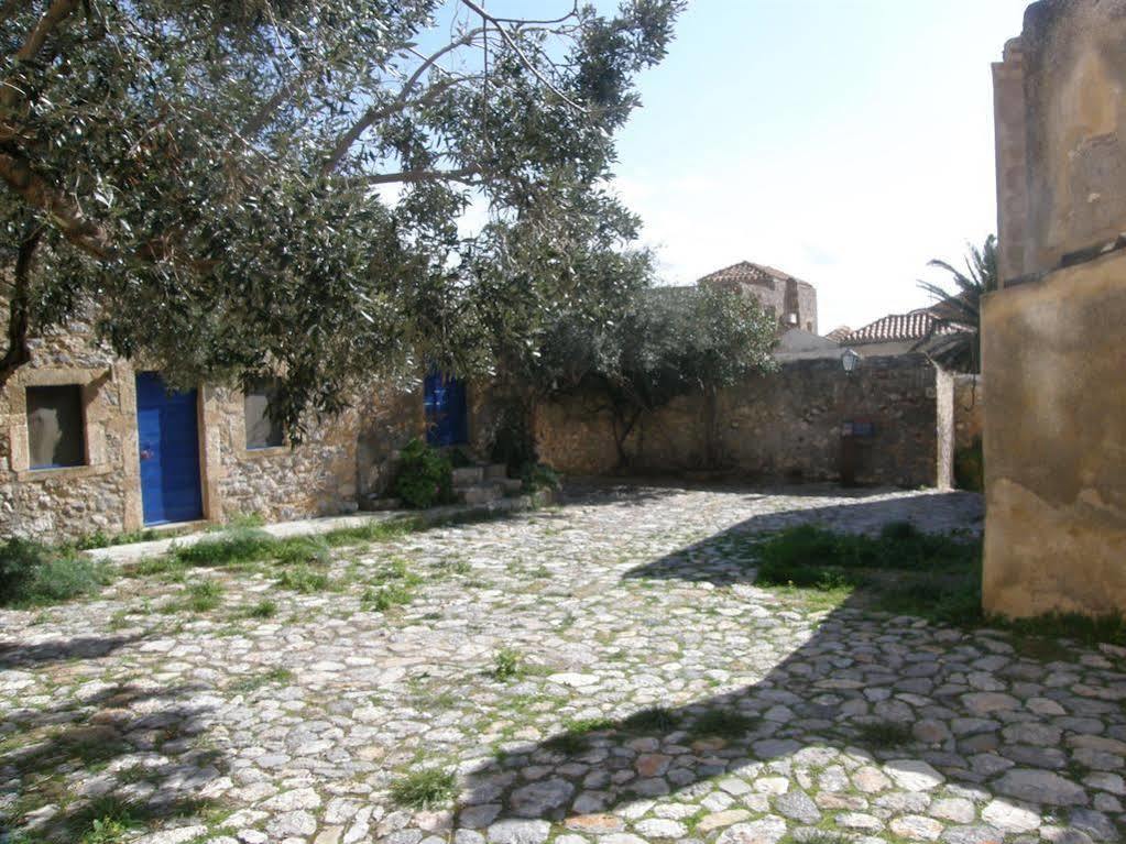 Dorovinis Monemvasia Castlehouses Exterior photo
