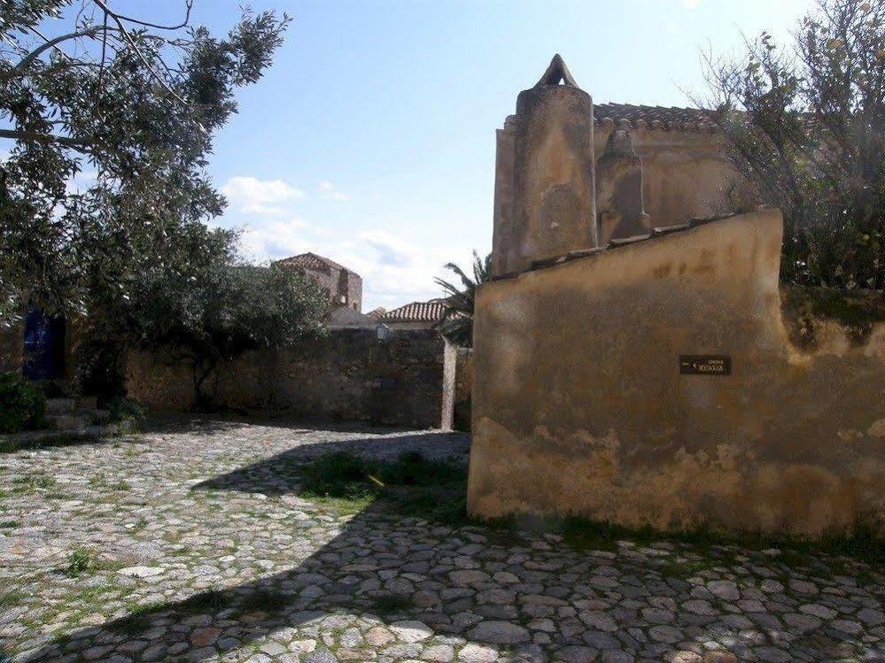 Dorovinis Monemvasia Castlehouses Exterior photo
